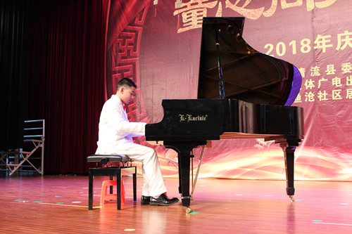钢琴独奏《雨的印记》.JPG